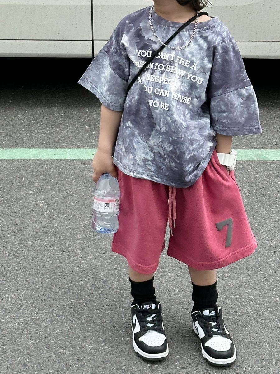 Summer New Children's T-shirt Fashion Casual Men's and Girls' Clothing Loose Korean Style T-shirt Round Neck Short Sleeve Baby Outdoor Jogging 2 to 14 Years Old, Gray
Summer New Children's T-shirt Fashion Casual Men's and Girls' Clothing Loose Korean Style T-shirt Round Neck Short Sleeve Baby Outdoor Jogging 2 to 14 Years Old, Gray