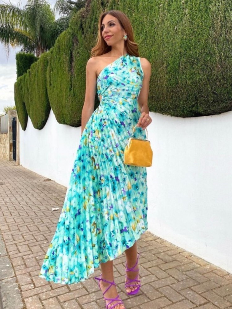 Basic Casual Dresses Elegant One Shoulder Pleated Diagonal Collar Maxi Dresses Women Backless Sleeveless Irregular Dress Ladies Chic Evening Vestidos 