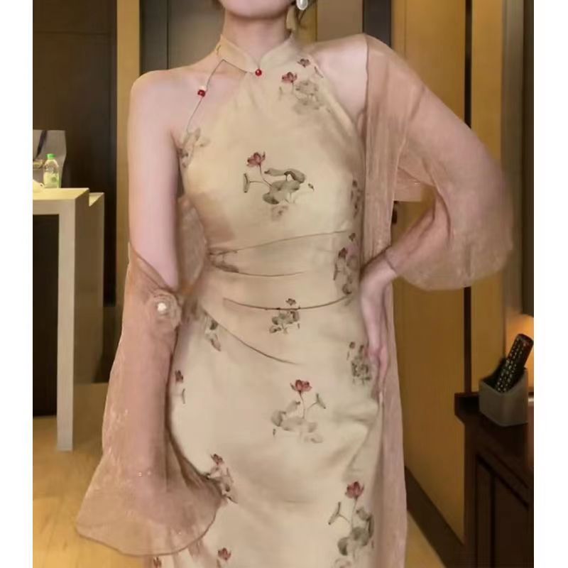 Large Women's 2023 New Chinese Vintage Improved Qipao Dress Women's Waist Waist Slim Skirt, Gold
Large Women's 2023 New Chinese Vintage Improved Qipao Dress Women's Waist Waist Slim Skirt, Gold