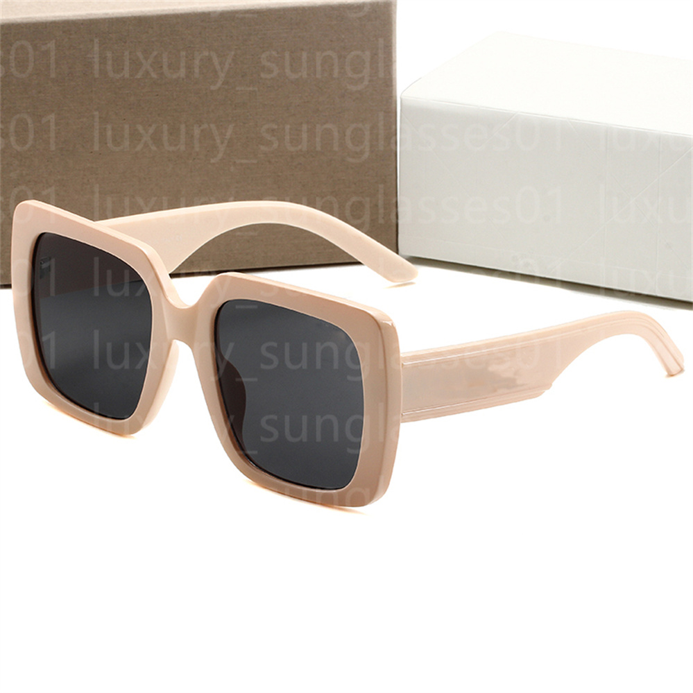 designers Sunglasses 535 Luxurys Beach Sun Bathing Driving Cool Photos for travel must-have Special Anti-high Beam Driver Mirror Day and Night Dual-purpose good
designers Sunglasses 535 Luxurys Beach Sun Bathing Driving Cool Photos for travel must-have Special Anti-high Beam Driver Mirror Day and Night Dual-purpose good