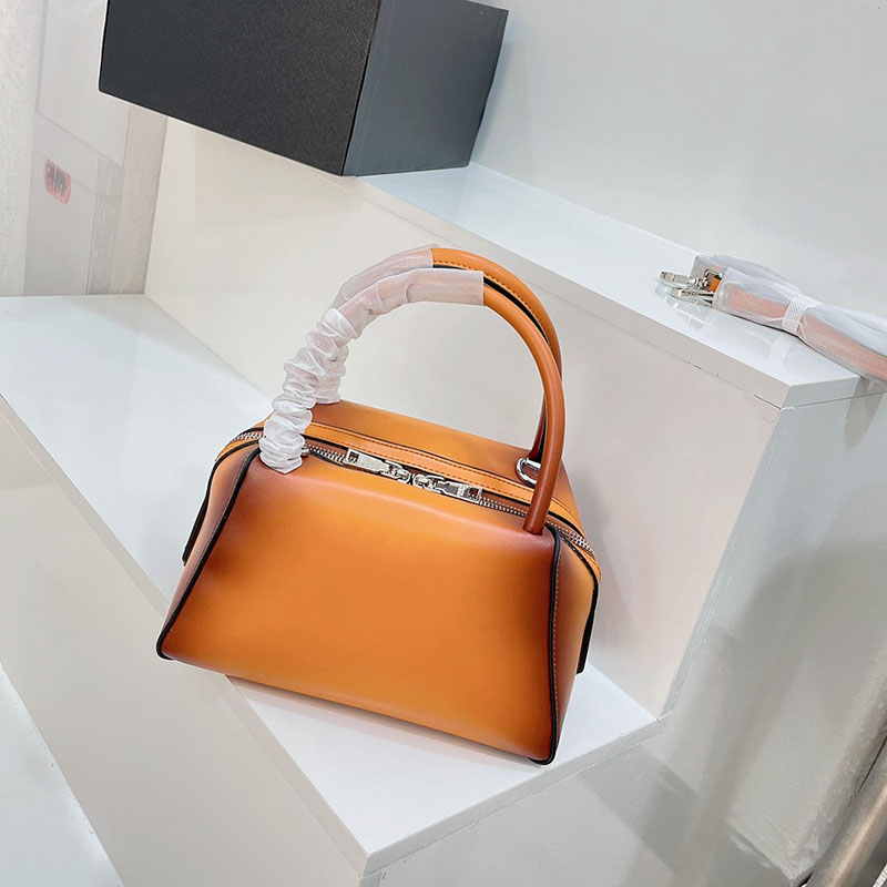 Tote Bright Designer Genuine Leather Handbag Crossbody Purse Fashion Letter Triangle Shoulder Bags Detachable Adjustable Strap Zipper Closure Metal Size 25x15cm, Pink 15x10cm
Tote Bright Designer Genuine Leather Handbag Crossbody Purse Fashion Letter Triangle Shoulder Bags Detachable Adjustable Strap Zipper Closure Metal Size 25x15cm, Pink 15x10cm