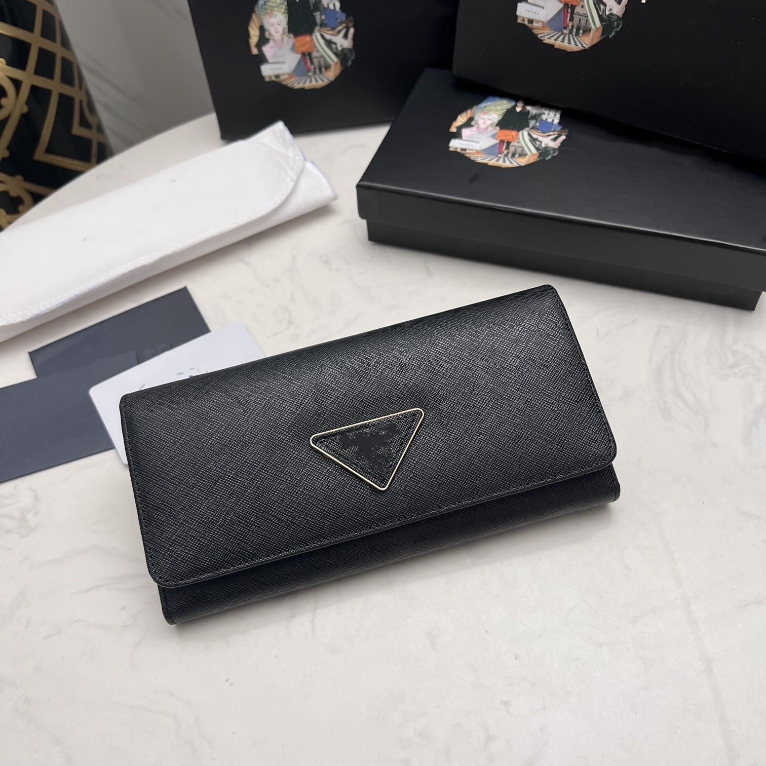 2022 Fashion flowers designer zipper wallets luxurys Men Women leather bags High Quality Classic Letters coin Purse Original Box Plaid card holder 5 colors, Pink
2022 Fashion flowers designer zipper wallets luxurys Men Women leather bags High Quality Classic Letters coin Purse Original Box Plaid card holder 5 colors, Pink
