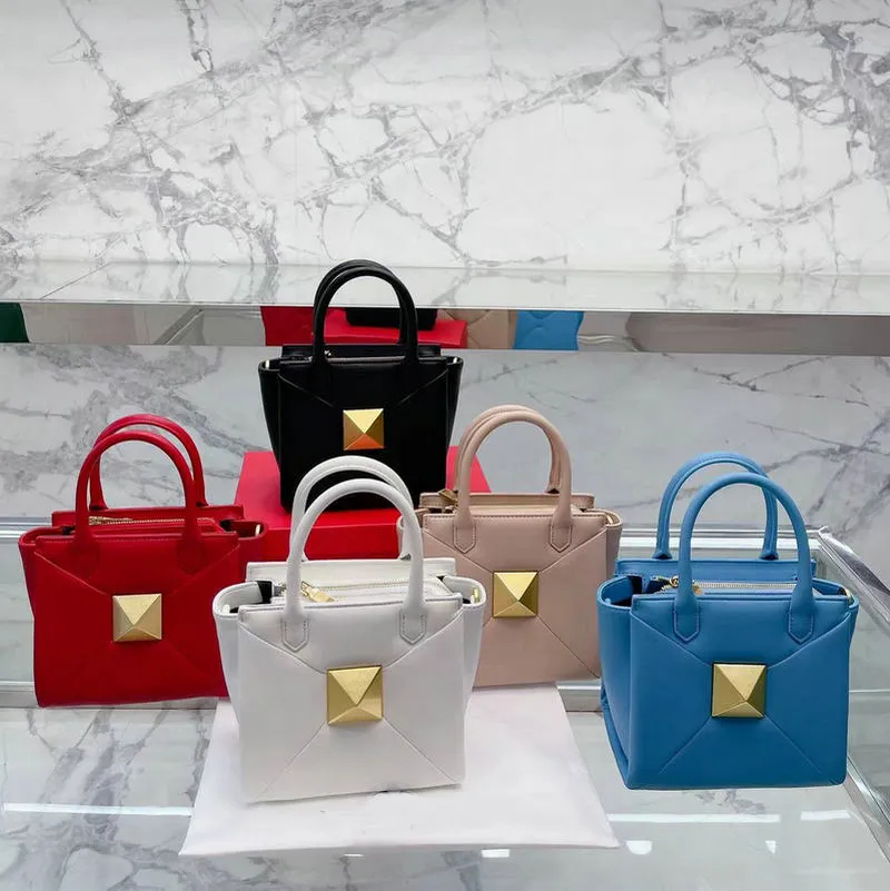 Designer Bag Trend Handbags Designer Luxury Brand Ladies Shoulder Bags Small Underarm Crossbody Female Messenger wallet Houlder Bag Genuine leather crossbody bag, #1
Designer Bag Trend Handbags Designer Luxury Brand Ladies Shoulder Bags Small Underarm Crossbody Female Messenger wallet Houlder Bag Genuine leather crossbody bag, #1
