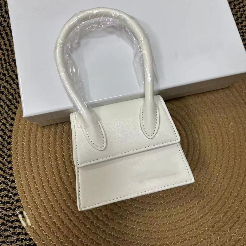 Designer Mini bags Woman Tiny handbag Bags luxury crossbody tote bag Fashion lady pochette single shoulder bag Leather Le Chiquito Bags, White
Designer Mini bags Woman Tiny handbag Bags luxury crossbody tote bag Fashion lady pochette single shoulder bag Leather Le Chiquito Bags, White