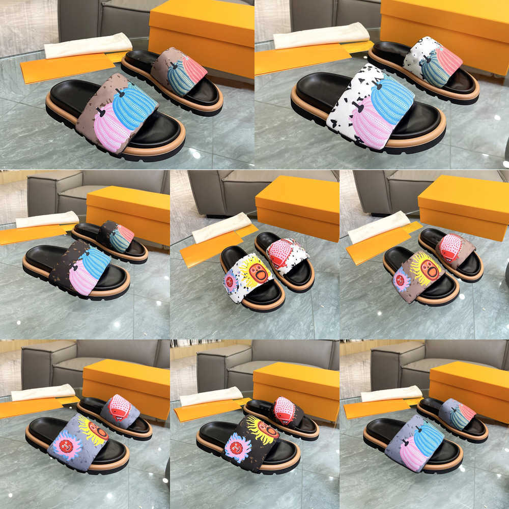 Colorful Pumpkins print padded Slipper Pool Pillow Flat Comfort Mule 2023 SS Yayoi Kusama Slides Sandal Designer girls Women Slippers loafers monograms old flower, Lhlv66
Colorful Pumpkins print padded Slipper Pool Pillow Flat Comfort Mule 2023 SS Yayoi Kusama Slides Sandal Designer girls Women Slippers loafers monograms old flower, Lhlv66