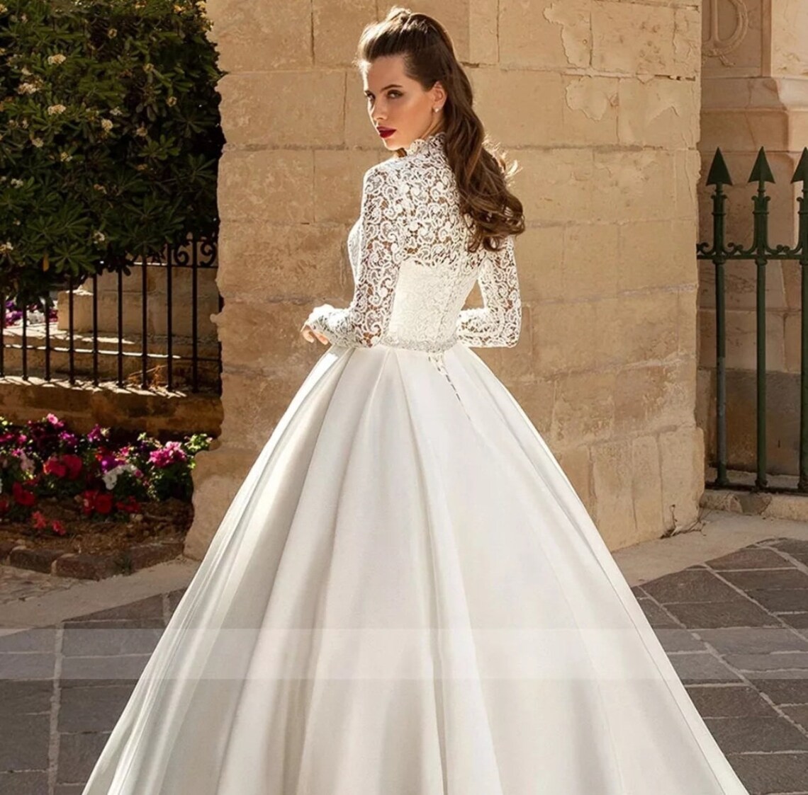 Simple Chapel Satin Long Sleeve Wedding Dresses Empire Waist A Line Plunging High Corset Back Draped Reception Bridal Vestidos De Novia YD