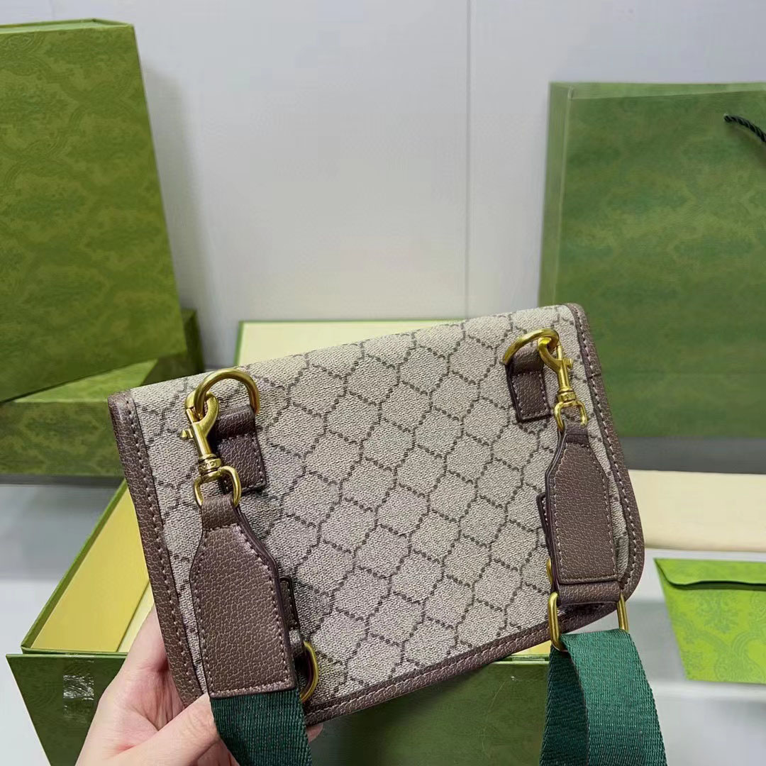 Designer designed classic printed waist bag with slanted hanging bag made of high-quality materials for couples, top-quality.