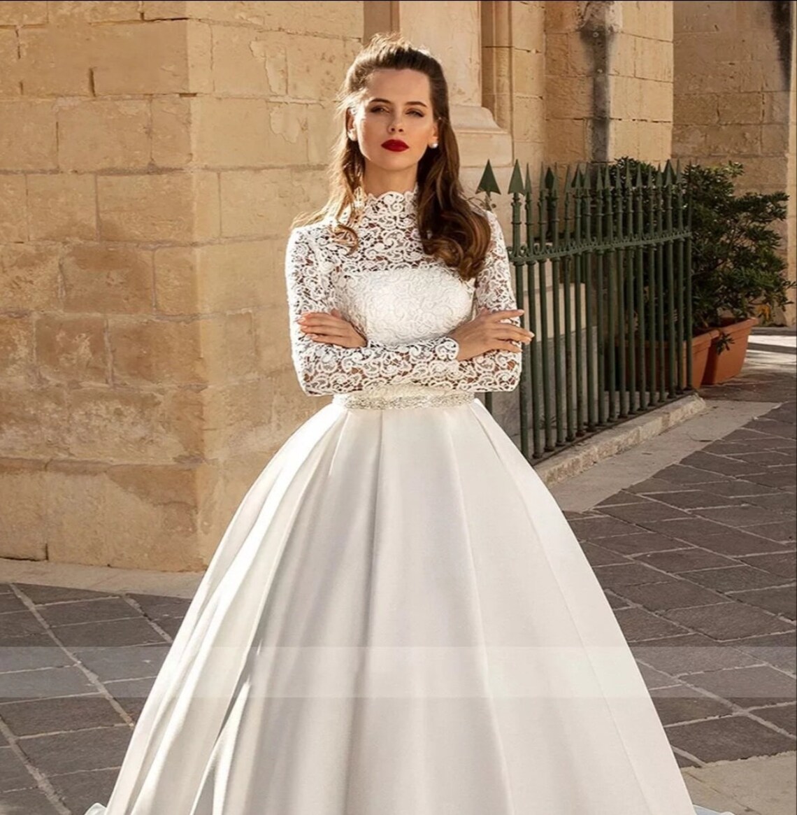 Simple Chapel Satin Long Sleeve Wedding Dresses Empire Waist A Line Plunging High Corset Back Draped Reception Bridal Vestidos De Novia YD