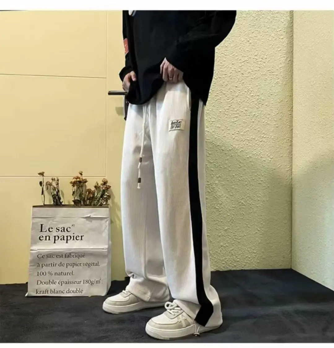 Men's Pants Corduroy sweatpants men's spring and autumn loose straight wideleg pants American hip hop striped casual trousers y2k emo 231201