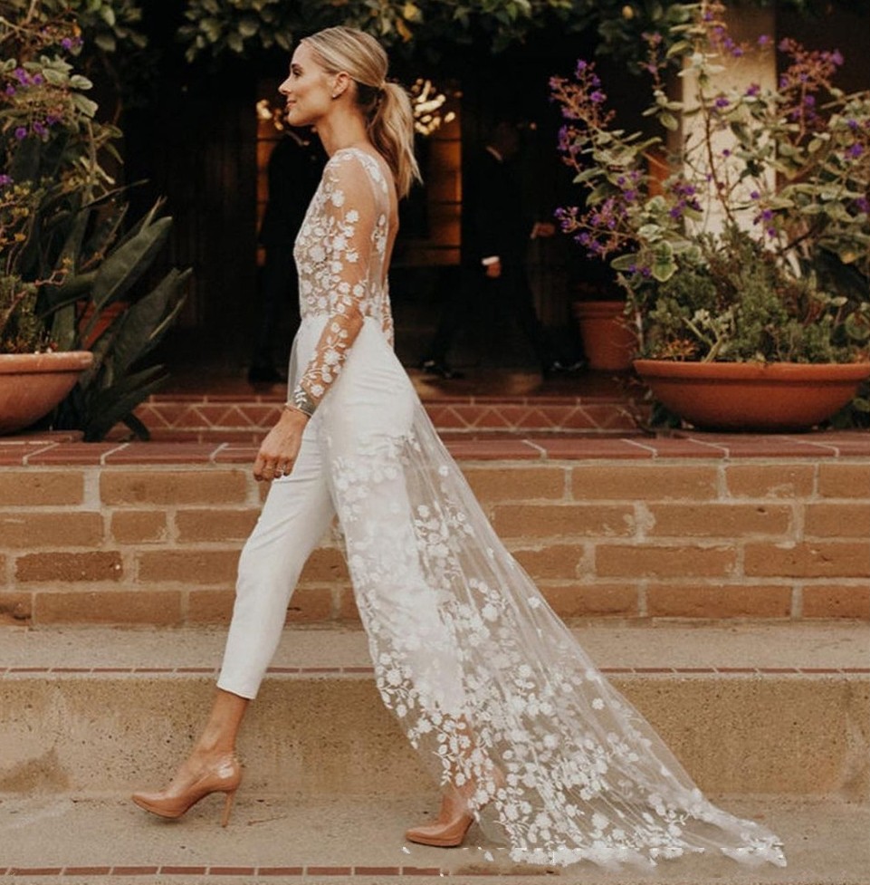 Open Back Wedding Pant Suits For Women Long Sleeves Wedding Jumpsuits For Brides Lace O-neck Sweep Train Custom Made Bridal Gown Vestido De Noiva