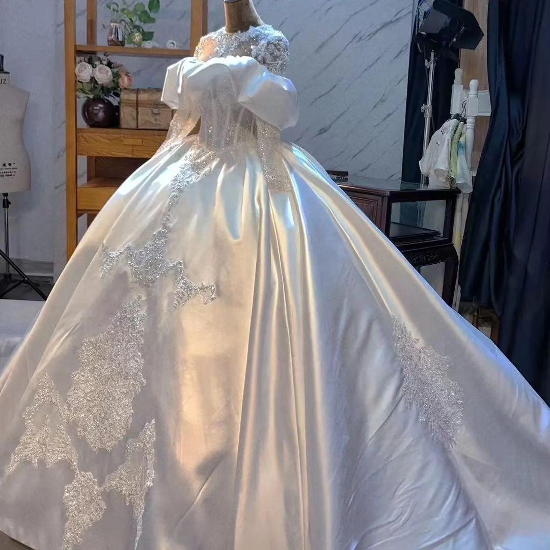 Lace Gorgeous Ball Wedding Dresses Long Sleeves Beaded Bridal Gown Sequined Sweep Train Satin Vestido De Novia For Bride