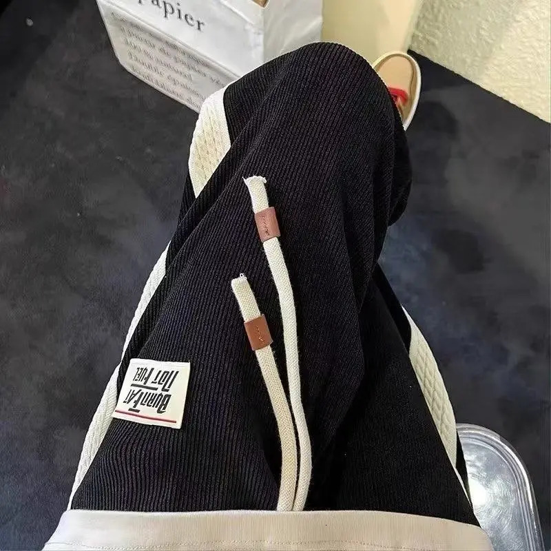 Men's Pants Corduroy sweatpants men's spring and autumn loose straight wideleg pants American hip hop striped casual trousers y2k emo 231201