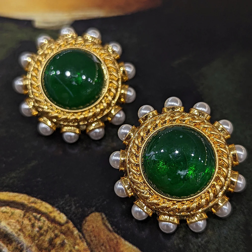Charm French Women Vintage Green Glass Elegant Medieval Court Style Earrings 231130