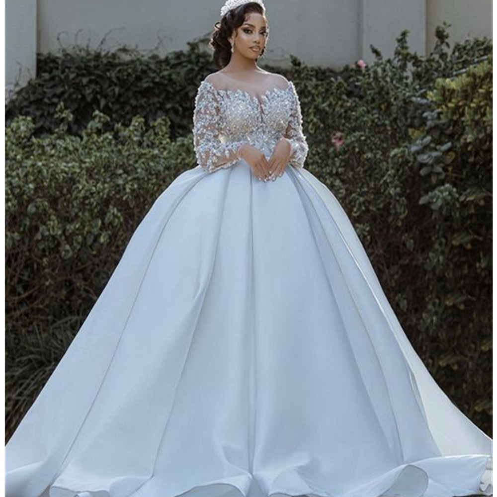 Luxurious African Wedding Dresses Arabic Long Sleeves A-Line Illusion Crystal Beading Bridal Gowns Lace Appliques Brides Vestidos de Novia