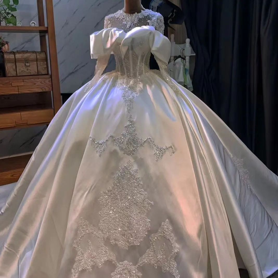 Lace Gorgeous Ball Wedding Dresses Long Sleeves Beaded Bridal Gown Sequined Sweep Train Satin Vestido De Novia For Bride
