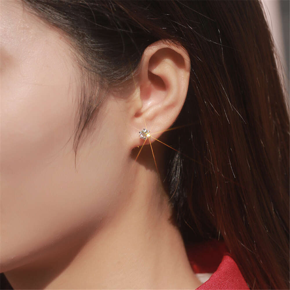 Custom quality 925 sterling silver women earring 5mm sterling silver stud moissanite earrings