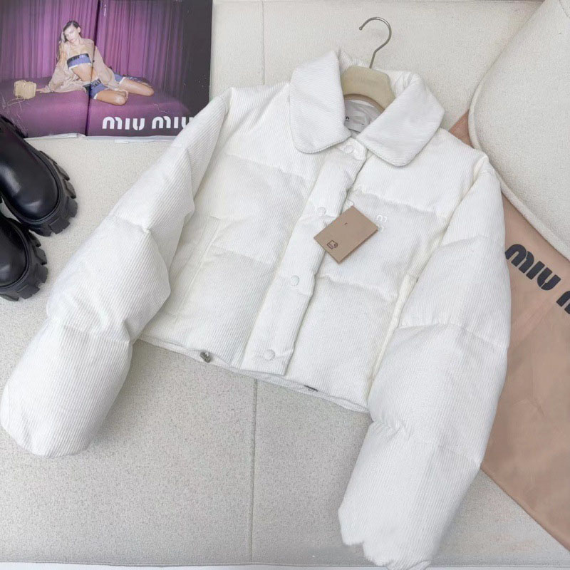 Autumn and Winter Corduroy Short Down Cotton Jacket Age Reducing Girl Style Temperament Doll Collar Stereoscopic Cutting