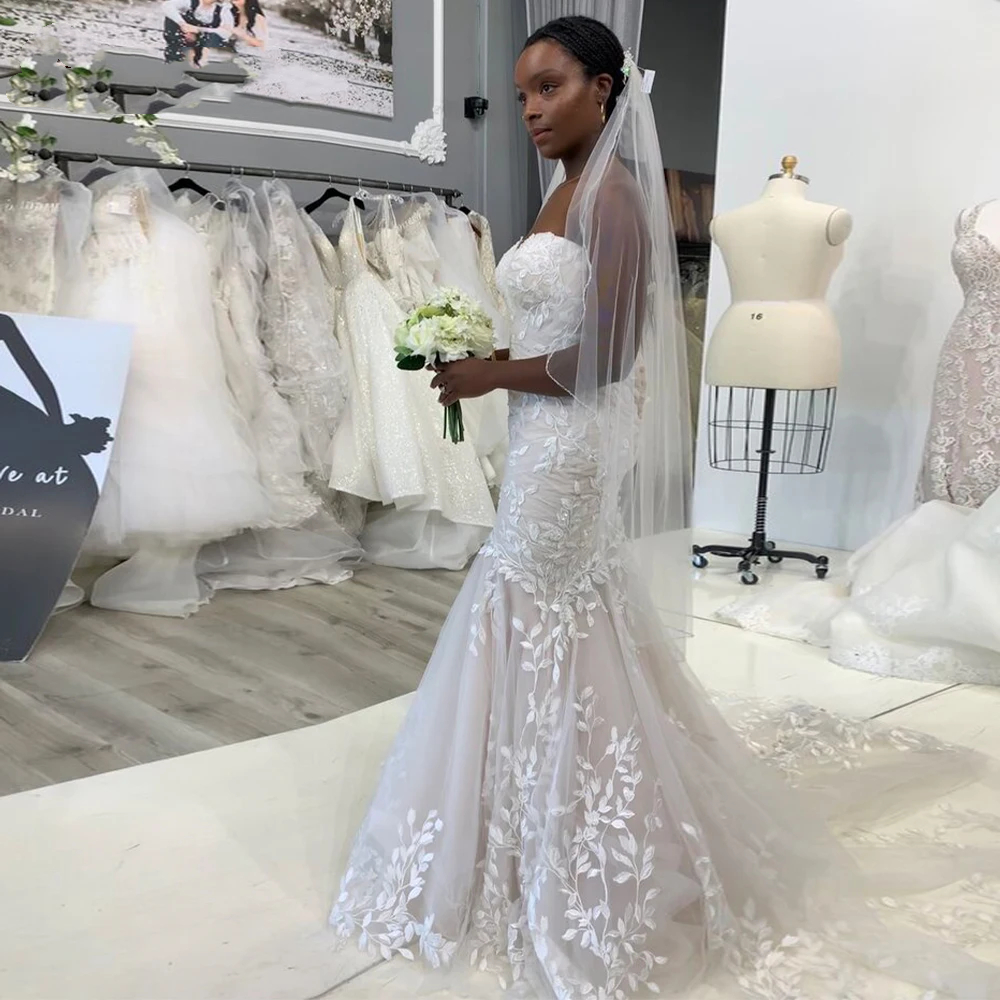 Boho Mermaid Wedding Dresses Lace Appliques Sweetheart Long Tulle Bridal Gowns Sleeveless Bohemian Beach Bride Dress 2024 Summer