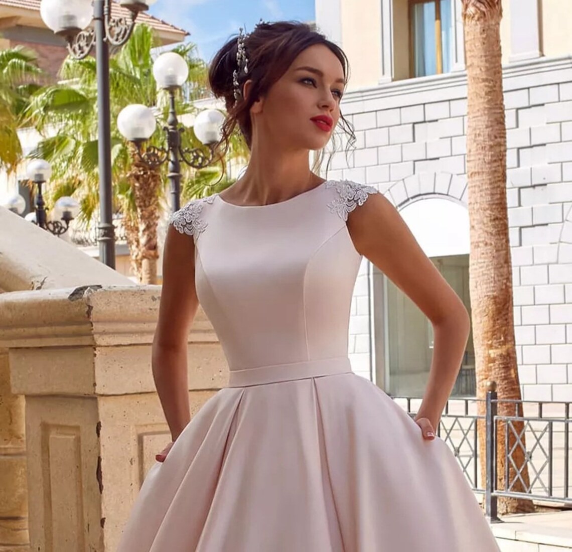 Vintage Satin Wedding Dresses Scoop Sleeves Ruched A Line Bridal Gown Gorgerous Bride Dress Princess Robe de mariee YD