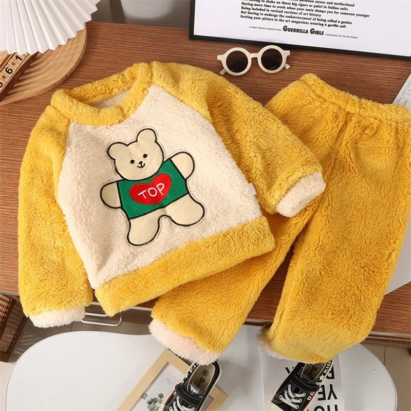 Pajamas Baby Clothes Boys Girls Pajamas Set Autumn Winter Thicken Flannel Toddler Child Warm Cartoon Sleepwear 2pcs Kids Home Suit 231202