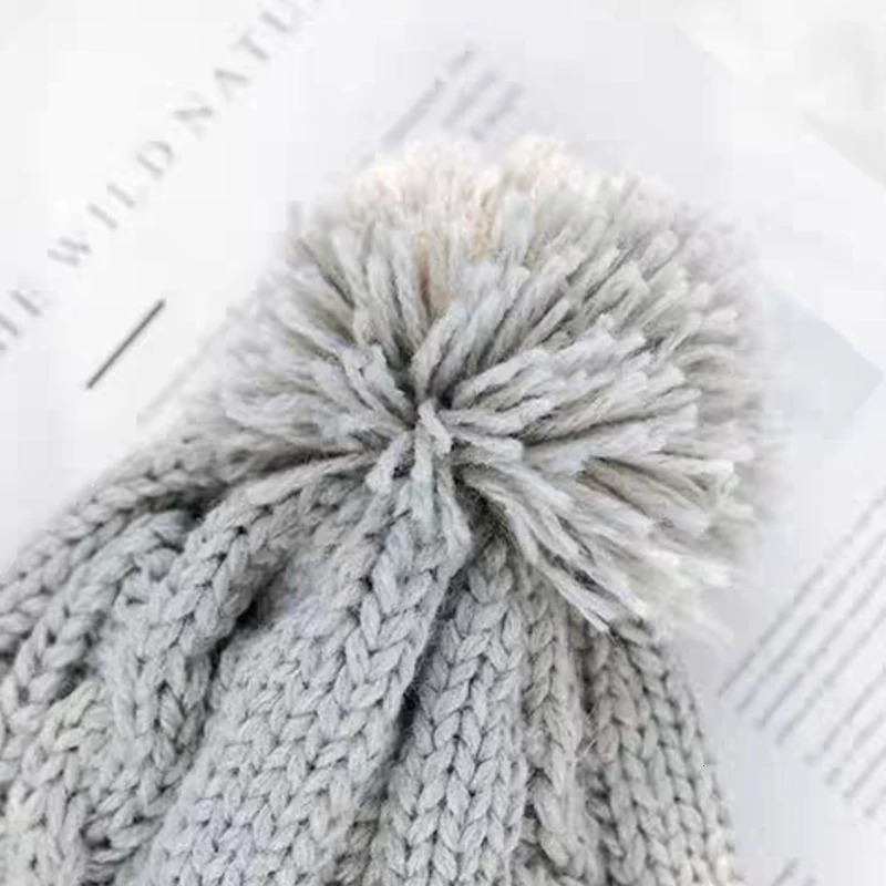 BeanieSkull Caps Rabbit Fur Knitted Russian Hat Warm Ear Flaps Winter Bomber Hat Women Trapper Snow Skiing Caps Winter Fur 231202