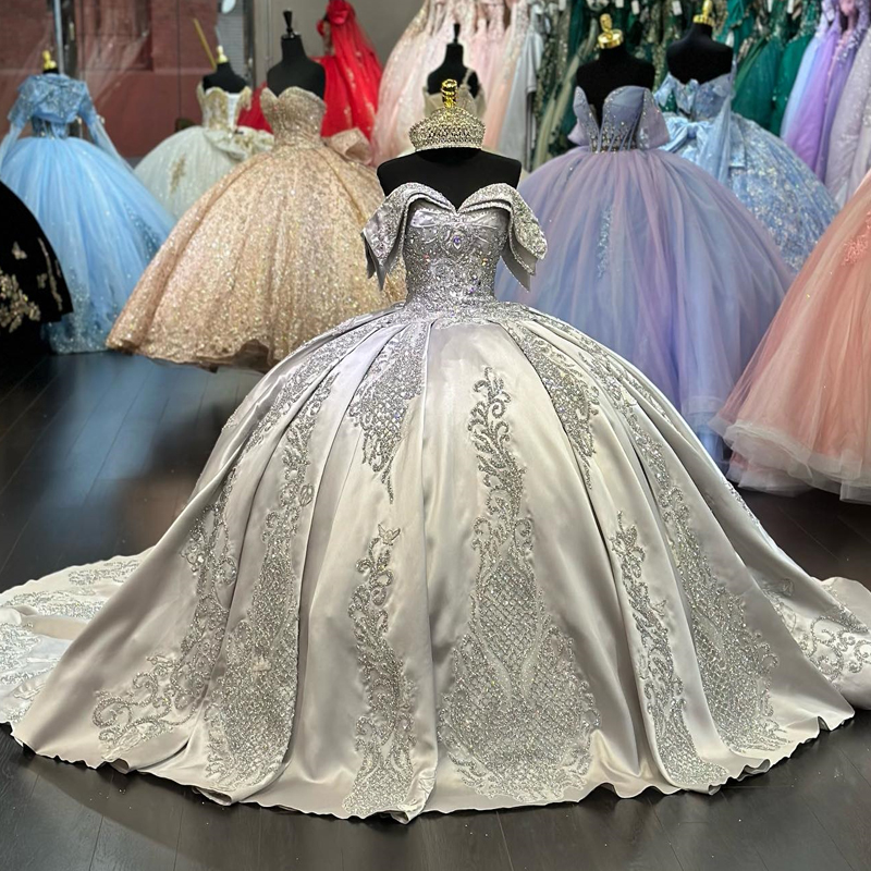 Mexican Vestido De 15 Anos Silvery Quinceanera Dresses Lace Appliques Beads Corset Off the Shoulder Sweet 16 Dress Abiti Da Cerimonia