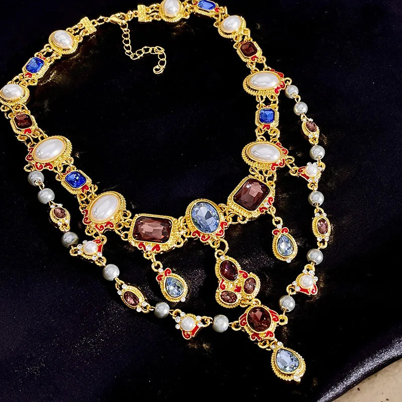Chokers Medieval temperament pearl crystal flash diamond tassel clavicle chain antique banquet colored gem necklace woman 231201
