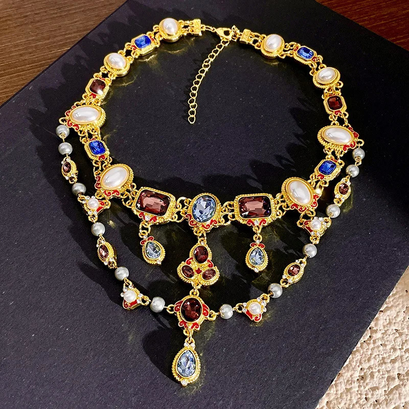 Chokers Medieval temperament pearl crystal flash diamond tassel clavicle chain antique banquet colored gem necklace woman 231201