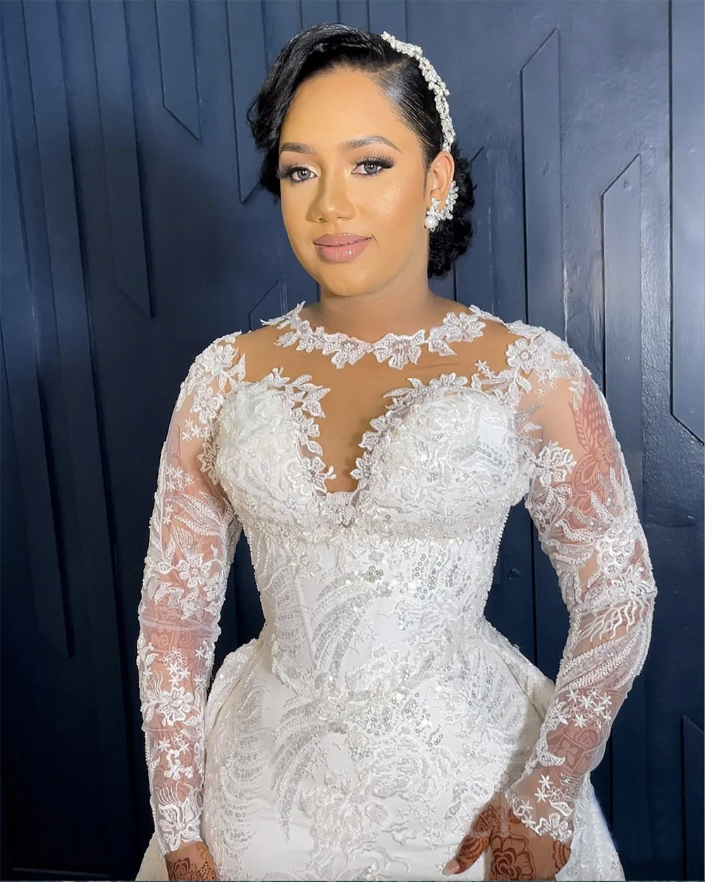 2023 Arabic Aso Ebi Mermaid Ivory Wedding Dress Sheer Neck Lace Long Sleeves Vintage Bridal Gowns Dresses 0509