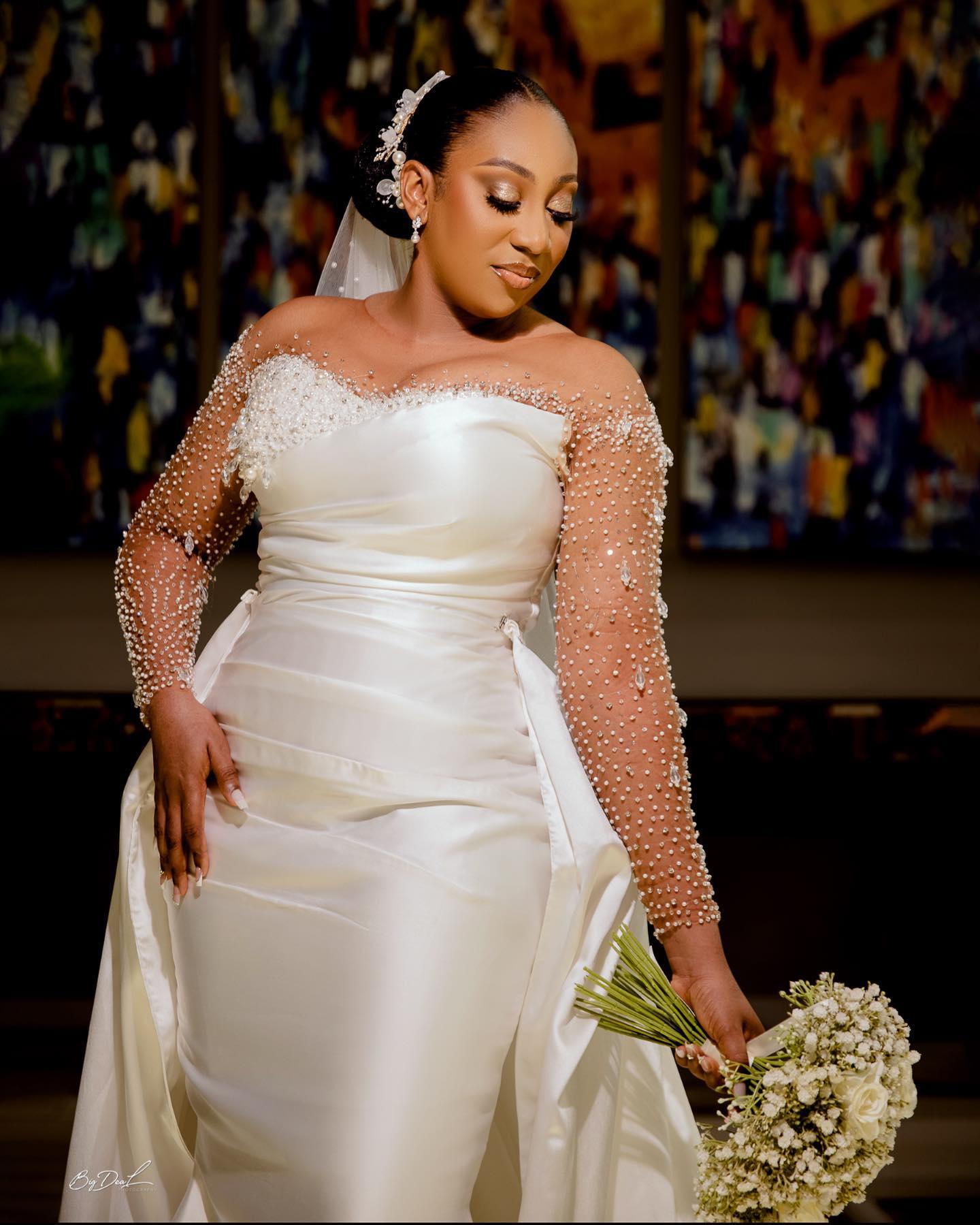 Amazing Mermaid Sequined Wedding Dresses With Detachable Train Beaded Bridal Gowns Pearls Long Sleeves Sheer Bateau Neckline Satin Vestido De Novia