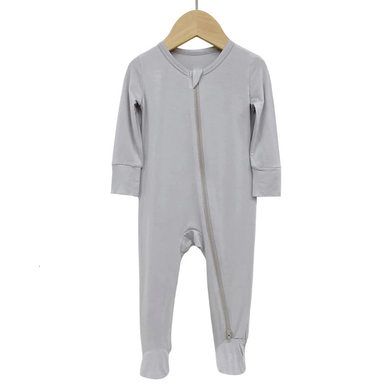 Rompers Fashion Baby Bamboo Fiber Boy Girl Clothes Long Sleeve Footed born Infant Bebe Jumpsuit Zipper 231202