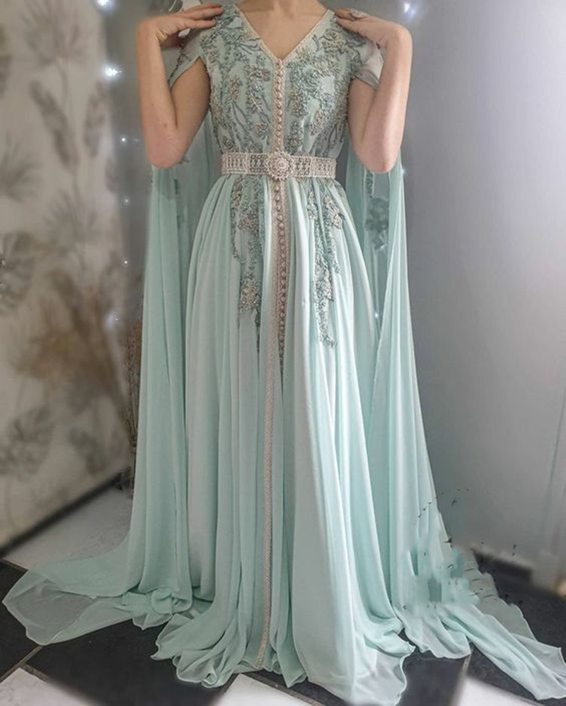 Elegant Moroccan Kaftan Chiffon Evening Dresses With Beaded Lace Appliques Cape Sleeves V-Neck Arabic Dubai Formal Party Gowns Mother Prom Dress 2024