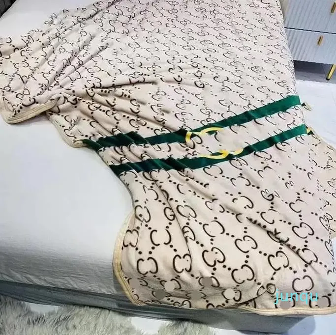Home modern Blankets high quality rug Fashion adult baby Brand Luxury Designer casual letter pattern blanket flannel throw blanket 02 W251030