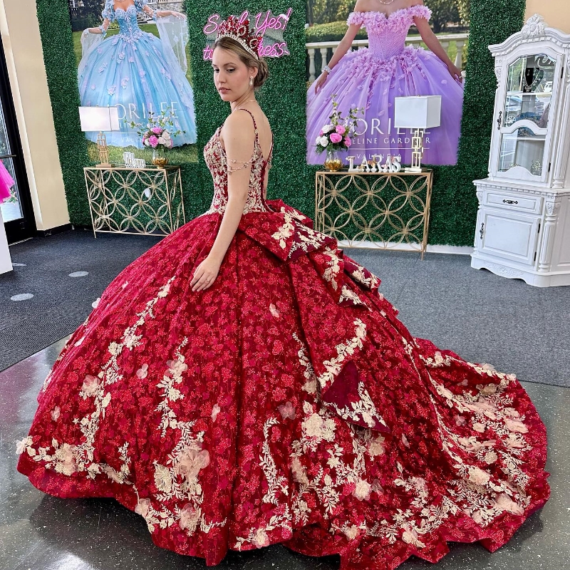 Sparkly Red Spaghetti Strap Luxury Quinceanera Dress 2025 Ball Gown Charro Mexican Appliques Flower Beads Dress vestido de 15