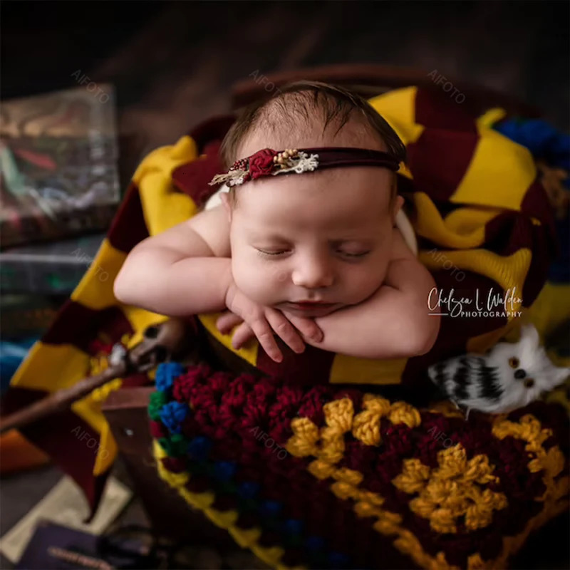 Caps Hats born Pography Props Scarf Round Glasses Owl Map Tickets Magic Hat Wand Set for Baby Po Studio Prop Accessories 231202