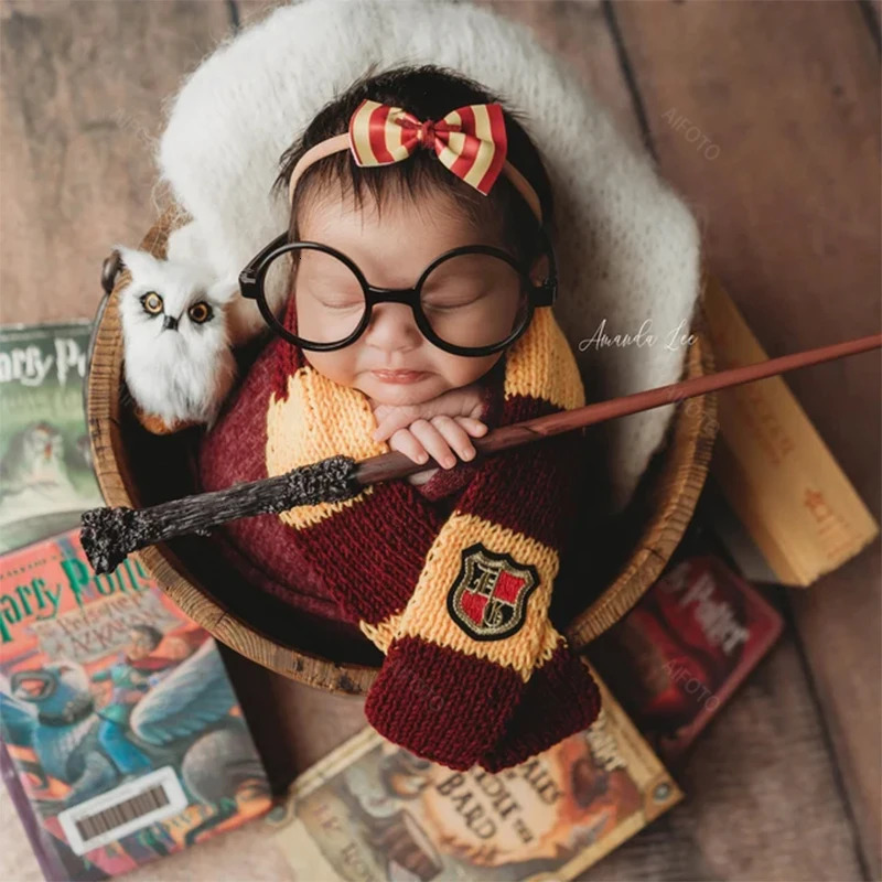 Caps Hats born Pography Props Scarf Round Glasses Owl Map Tickets Magic Hat Wand Set for Baby Po Studio Prop Accessories 231202