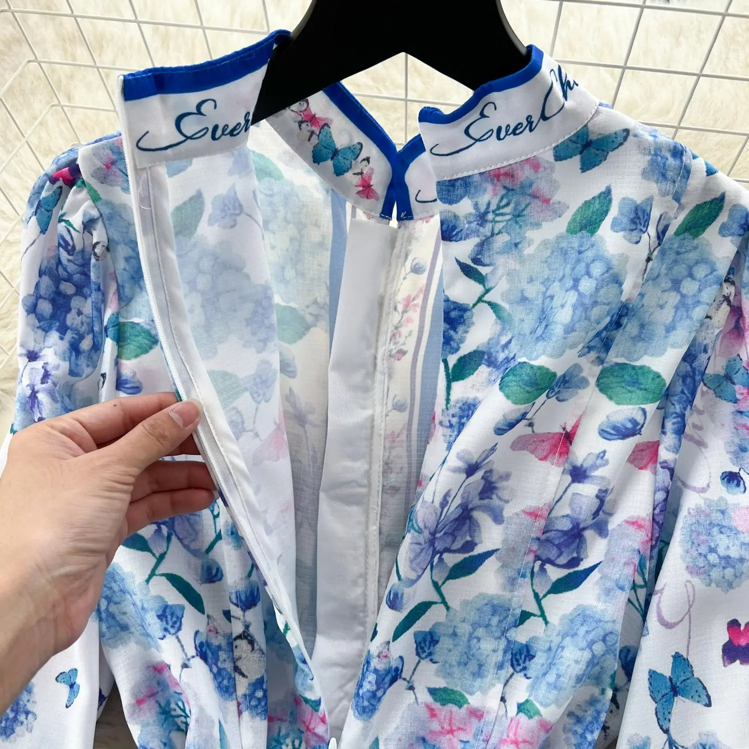 Casual Dresses New Spring Runway Wer Short Dress Women's Stand Collar Long Lantern Sleeve Ral Print Lace Up Belt Mini Vestidos 2025