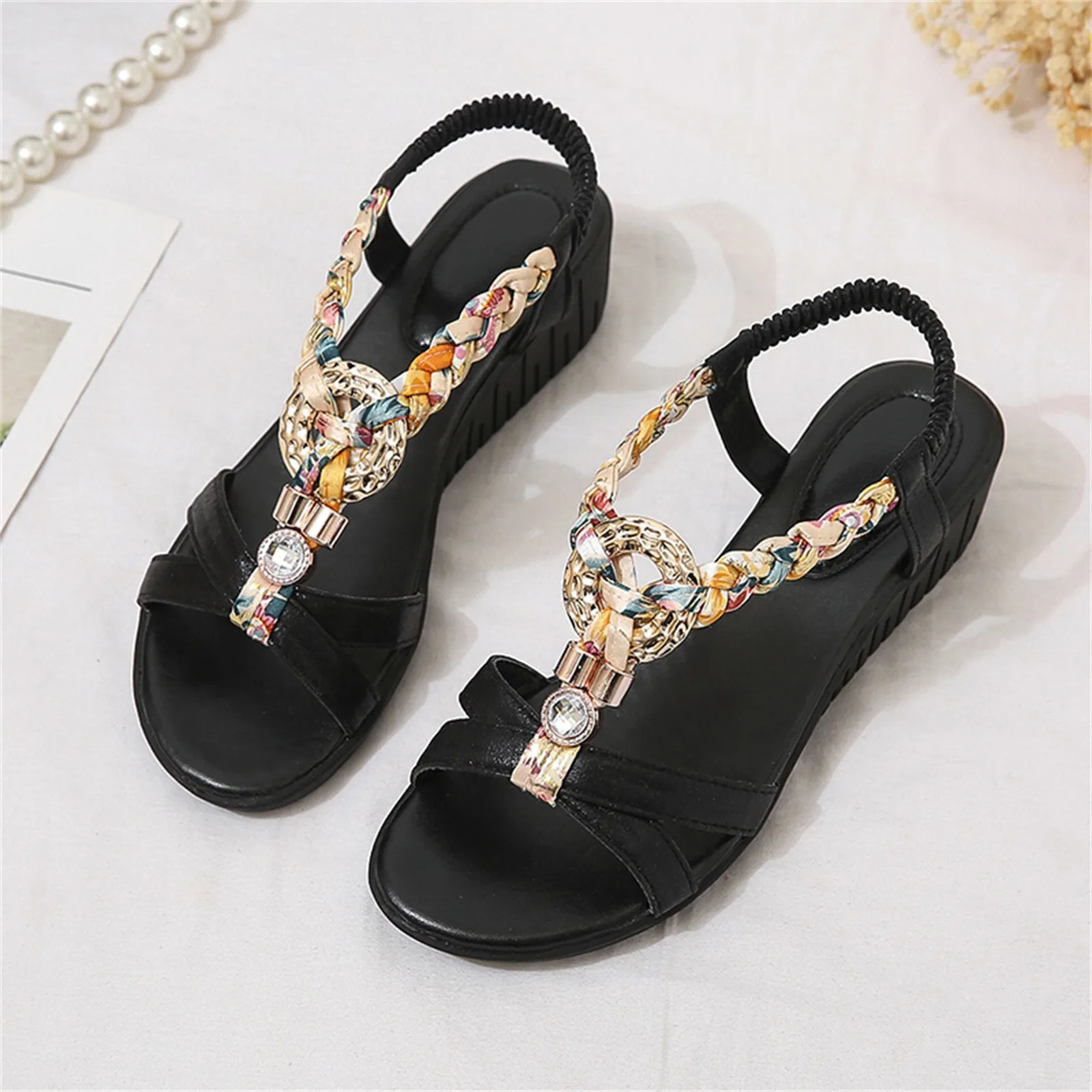 Sandals Bohemian Style Flat Sandals for Women Summer Rhinestone Decoration Gladiator Sandals Woman Plus Size Beach Shoes Flip Flops 231204