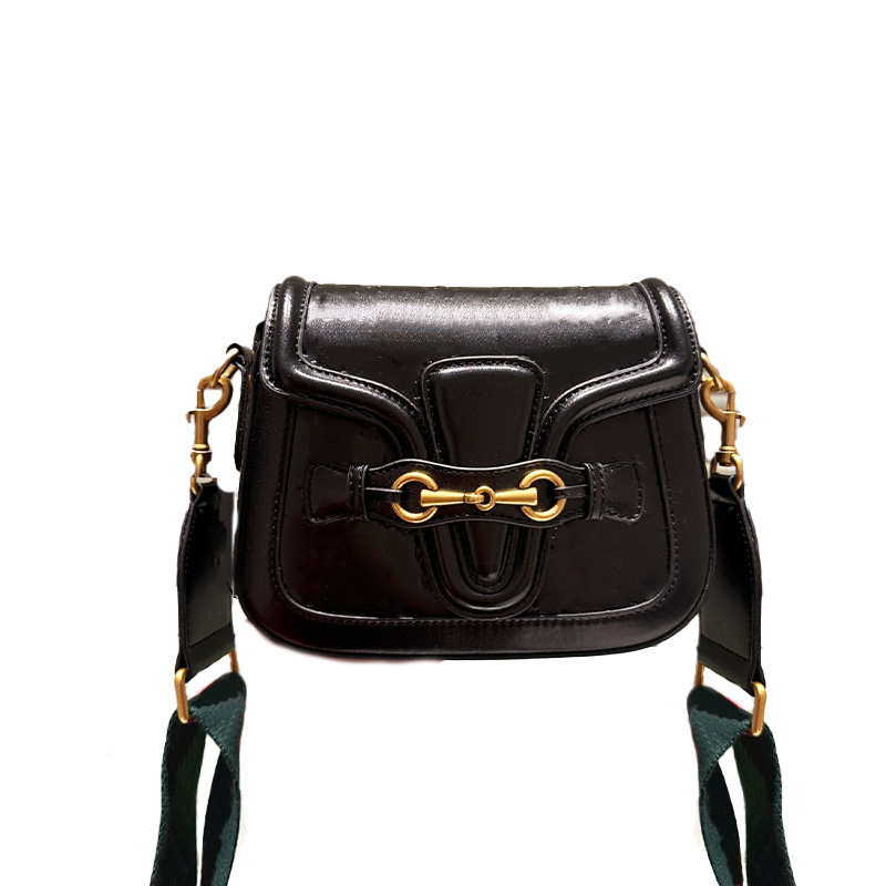 Leather matching saddle bag One shoulder straddle bag for women Premium sense niche saddle bag Light luxury retro shoulder bag