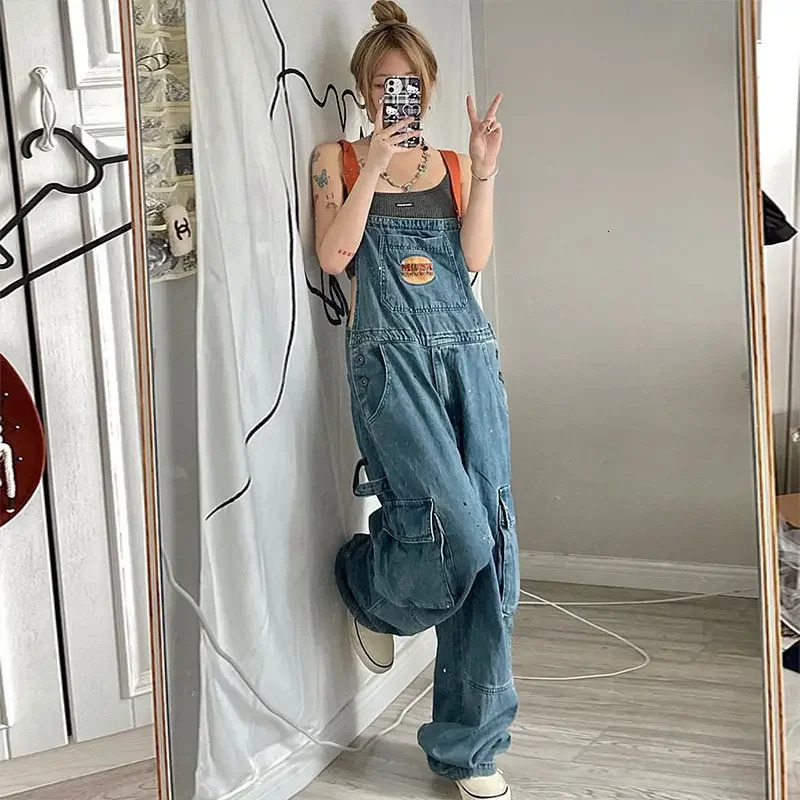 Women's Jumpsuits Rompers Cool Girl Style Embroidered Spicy Ink Denim Strap Jumpsuits Women's Autumn/Winter Large Loose and Slim Retro Pants