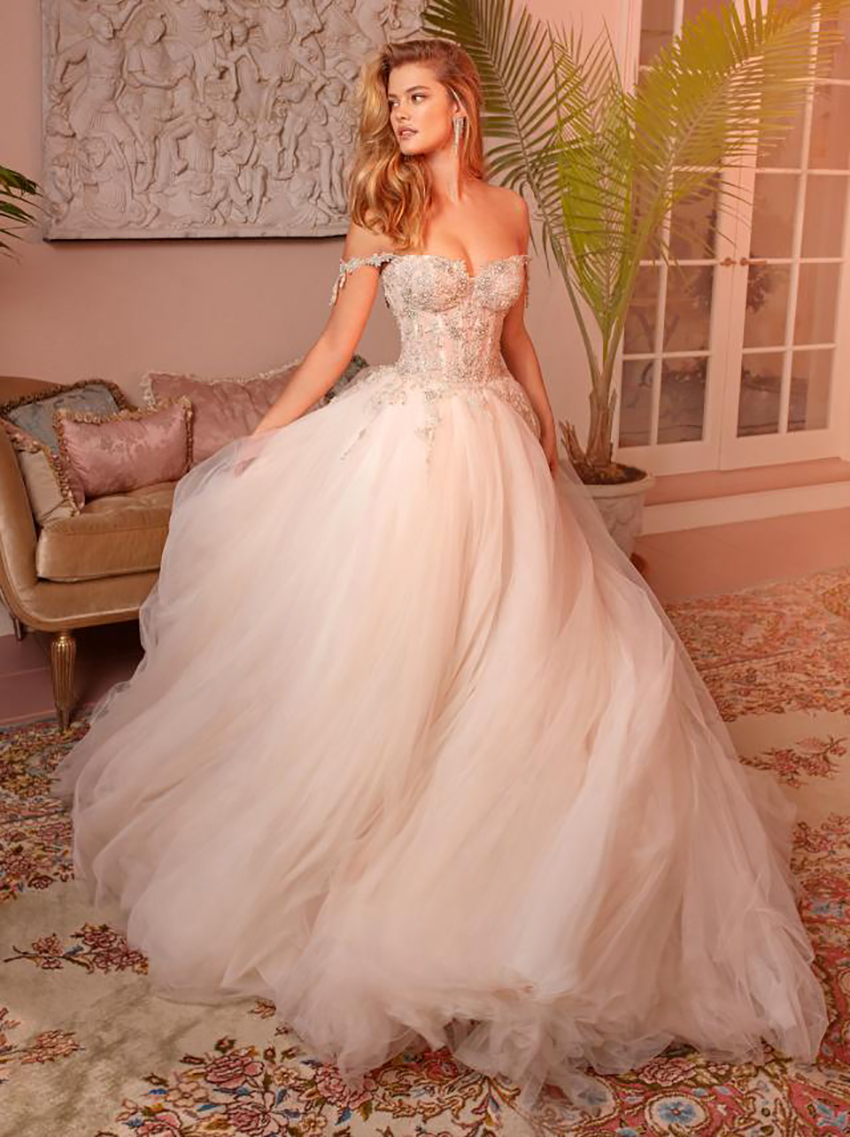 Bohemia Ivory Wedding Dresses Appliques Off Shoulder Corset Top Bride Dresses Backless Sexy Dresses For Women