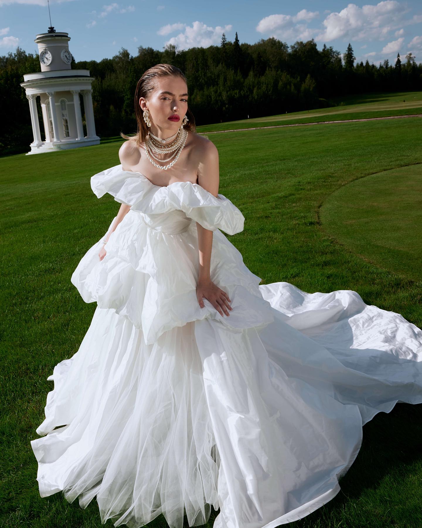 Fabulous Tiered Wedding Dresses Off The Shoulder Neckline Bridal Gowns Ruffled A Line Taffeta Sweep Train Vestido De Novia 415