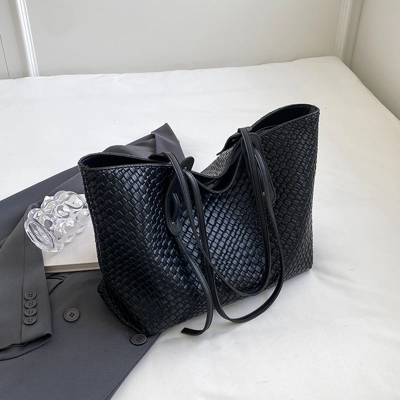 Evening Bags Large Capacity Handbags for Women Winter PU Leather Fashion trend Shoulder Side Bag Vintage Shopper Shopping Office 231205