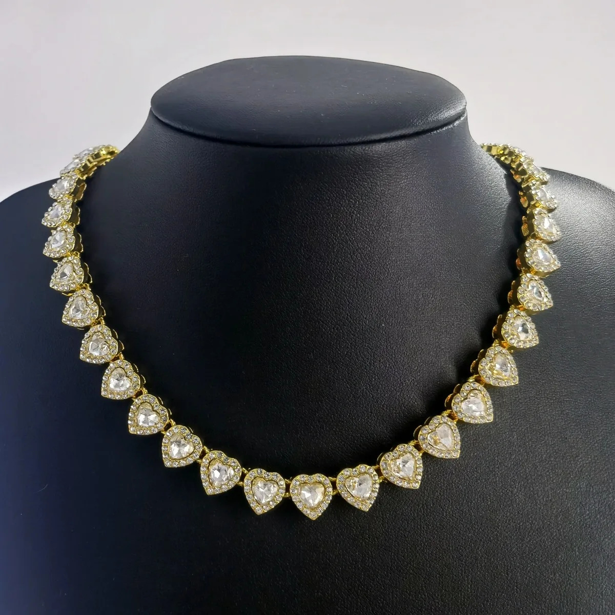 Chokers European and American hip-hop style 11mm heart-shaped set rhinestone Cuban women's wedding engagement necklace 231205