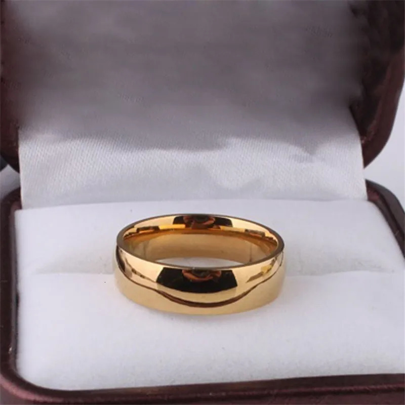 Wedding Rings High Polish Gold Plate Steel Women Man Ring Top Quality Gloss Lovers Jewelry 231204