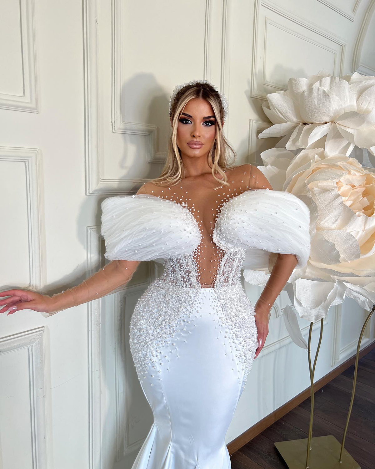 Off Shoulder Mermaid Wedding Dresses Luxury Pearls Beads Dress For Bride Sexy Illusion Sweep Train Bridal Gowns