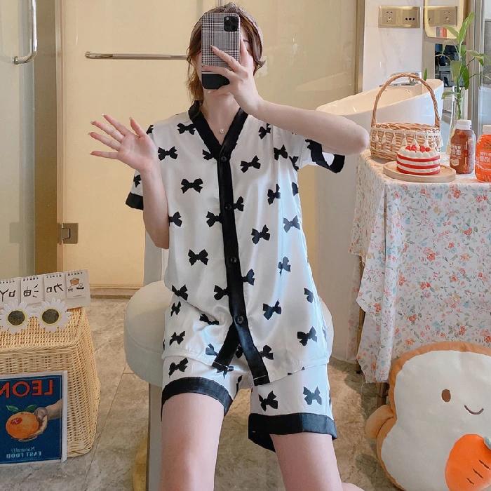 Women S Fashionable Casual Plaid Short V-neck Silk Pamas Women S Designer Shorts Set Women S Sexy And Beautiful Pajamas Home Wear