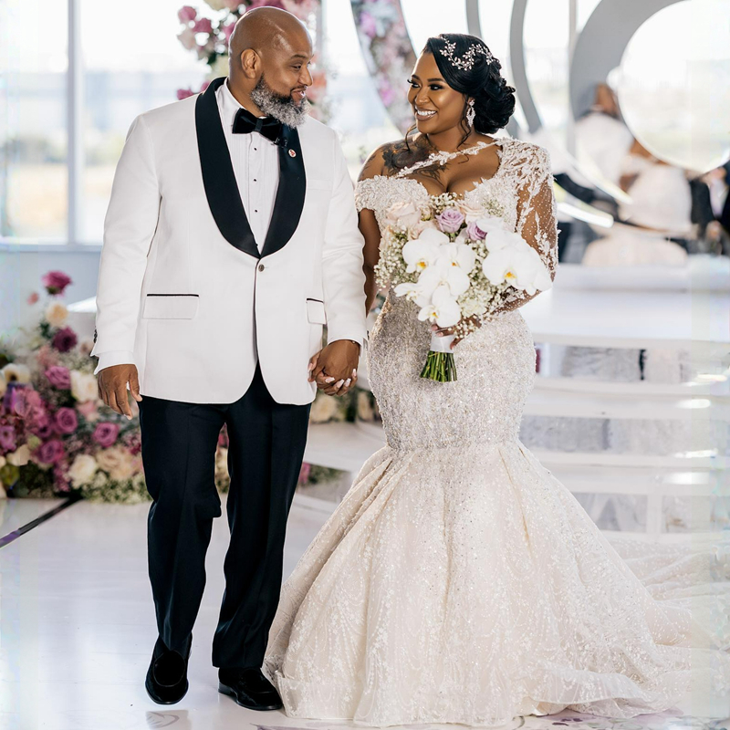 Luxurious Mermaid Wedding Dresses One Shoulder Long Sleeves Lace Sparkling Bridal Gowns Elegant for Bride African Black Women Country Style Chapel Dre