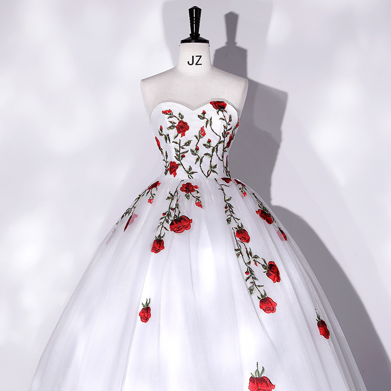 Embroidery Ball Gown Wedding Dress Elegant Sweetheart Neck Lace Up Back Bridal Gowns Graceful Bride Robe Vestidos De Novia