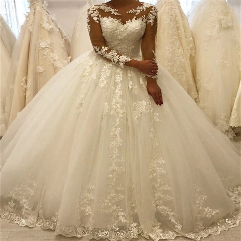 Princess Fulllace Ball Gown Wedding Dress 2024 O Neck Sheer Neck Bride Dress Corset Appliques Country Bridal Dress Court Dream Curvy Plus Size Bohemia